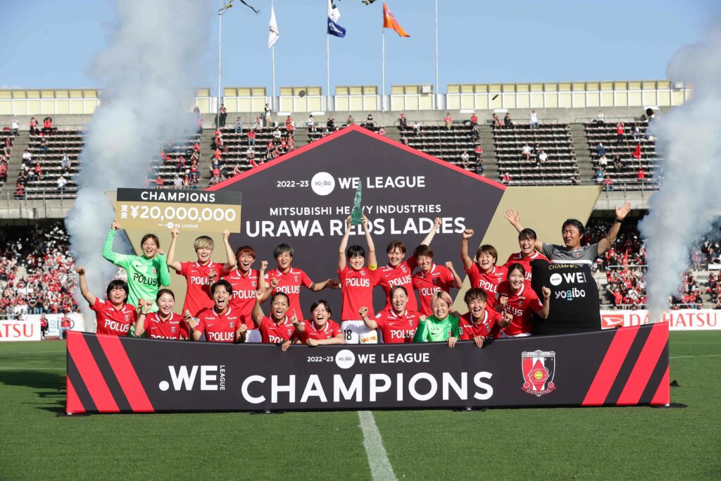 2021年に開幕した女子プロサッカーリーグの「WEリーグ」